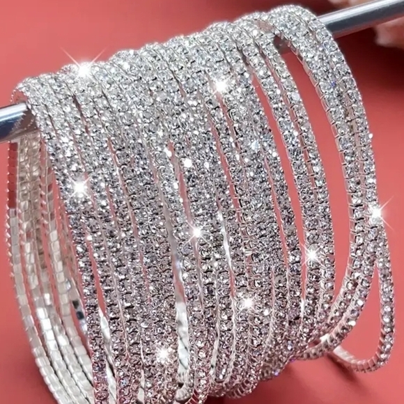 Simple Designs Jewelry - COPY - Simple Designs Silver Rhinestone Fashion Jewelry Tennis Bracalet